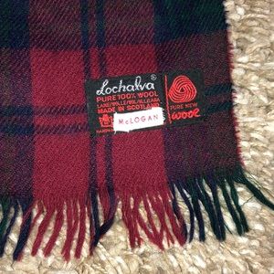 100% Wool Vintage scarf, Homemade in Scotland